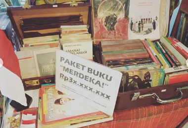 9 Toko Buku di Bandung Ini Jadi Surga Buat yang Gemar Baca!
