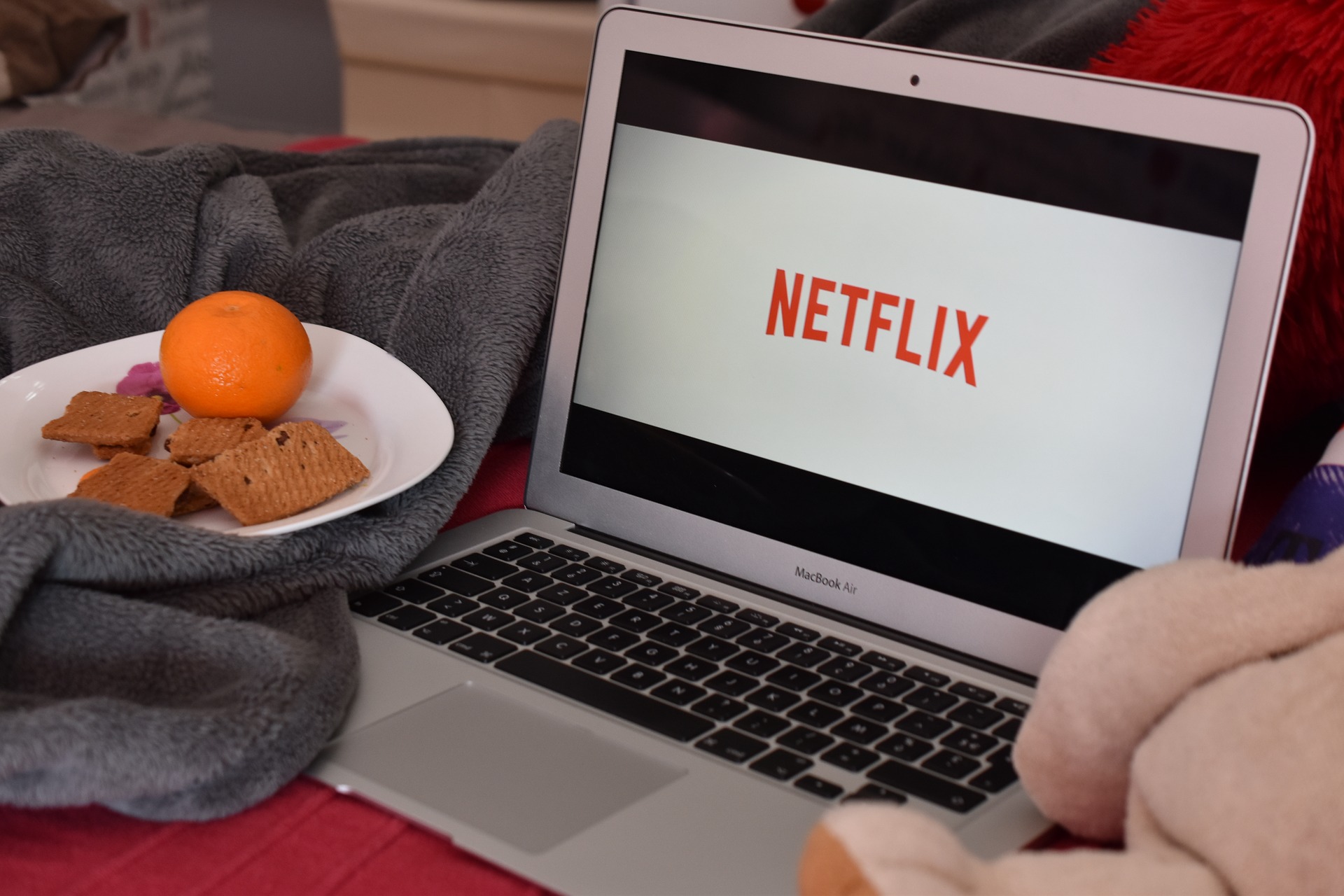Sempat Turun, Pelanggan Netflix Kini Nambah 2,4 Juta