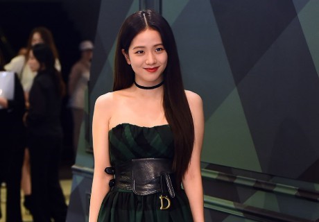Kecantikan Jisoo BLACKPINK di Event Dior Hebohkan Jagat Twitter