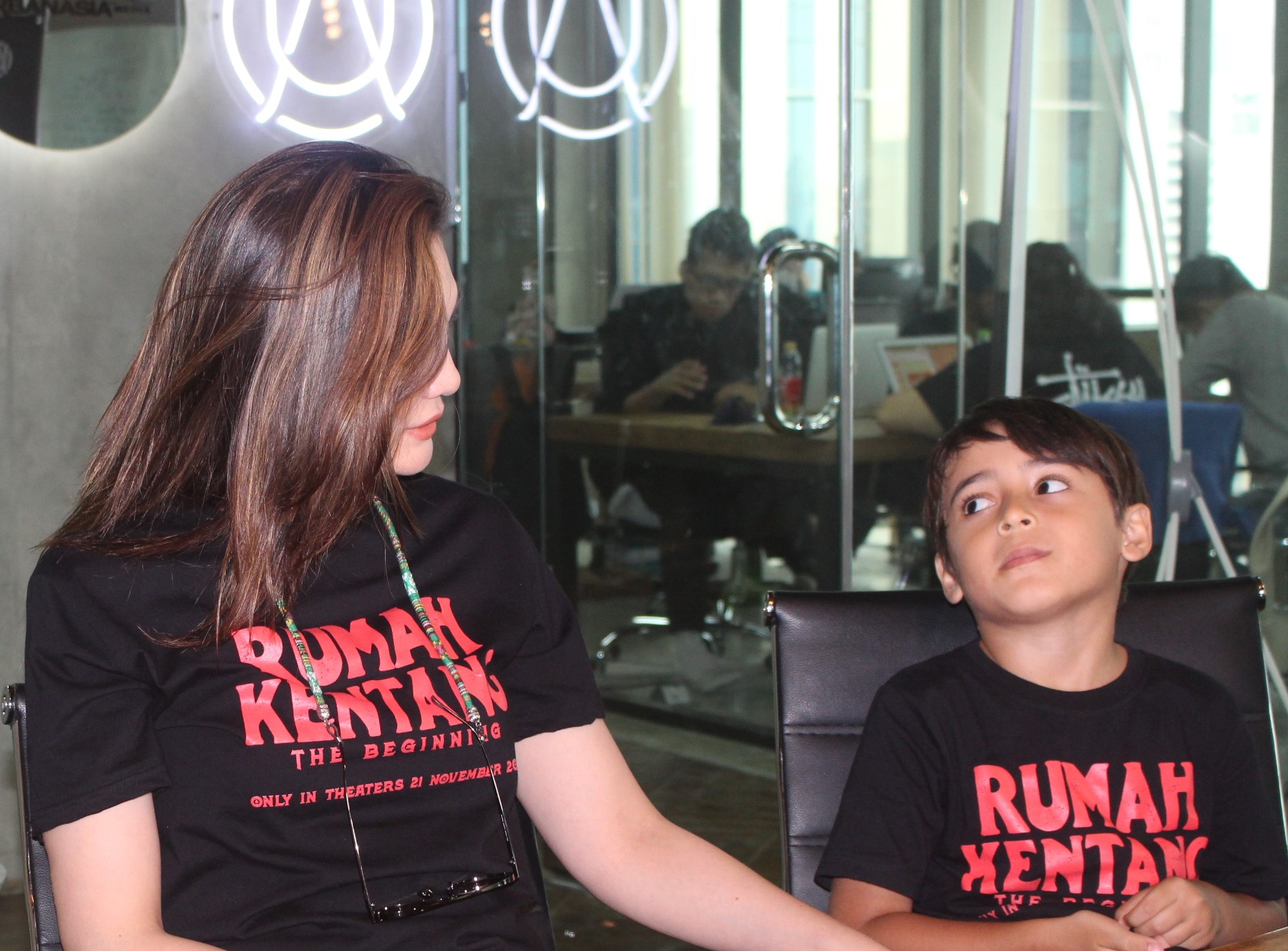Rayhan Cornelis Ungkap Sosok Keibuan Luna Maya di Luar Adegan Syuting