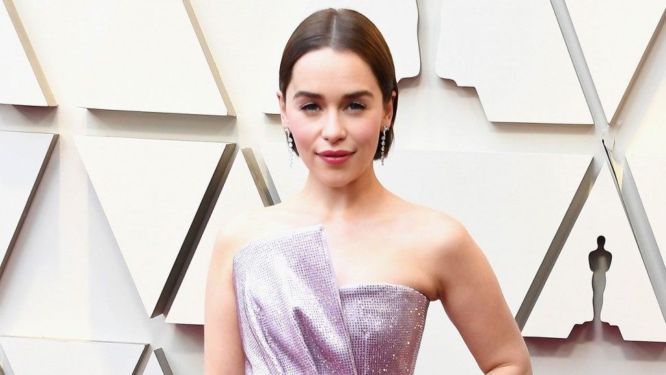 Emilia Clarke Dirikan Penggalangan Dana Setelah Alami Dua Aneurisma Otak