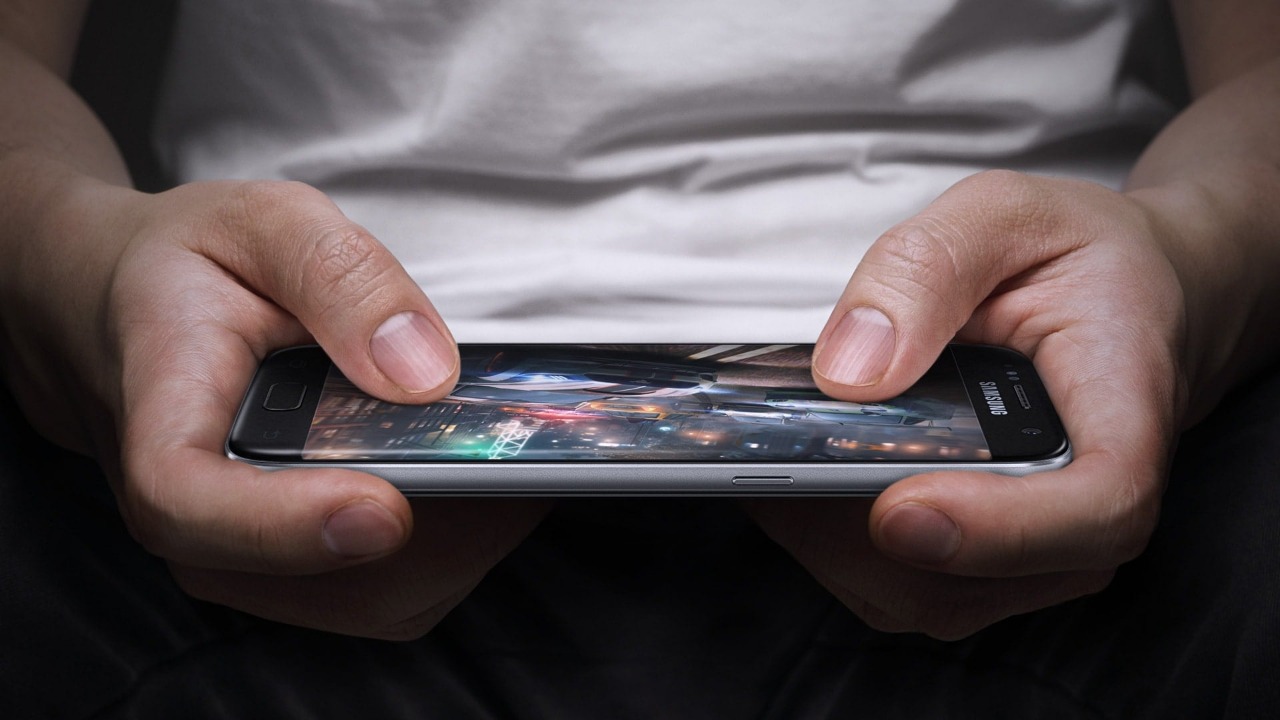 Manfaat yang Bisa Kamu Dapatkan Saat Main Game Online Bareng Stranger