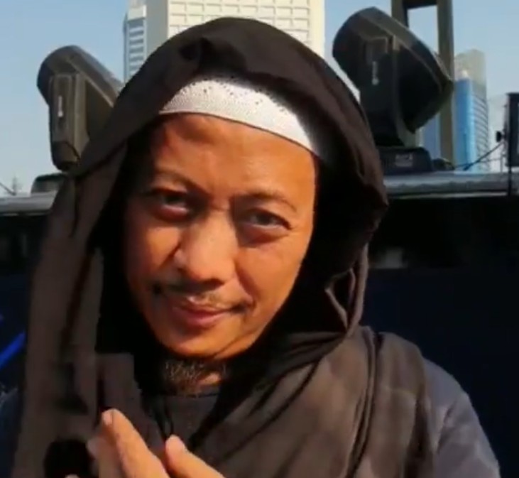 Rumah Opick Terbakar, Netizen Pertanyakan Helai Rambut Rasulullah