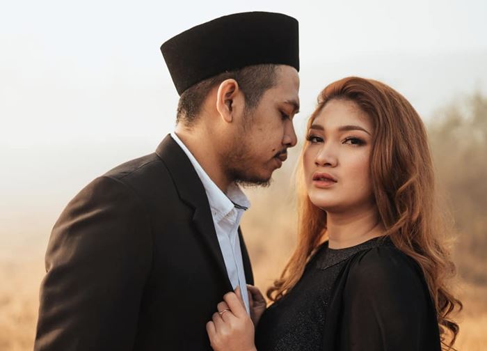 Aksi Kocak Tretan Muslim Saat Akad Nikah Bikin Gregetan