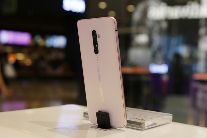 Salip Samsung, Oppo Raja Ponsel Indonesia