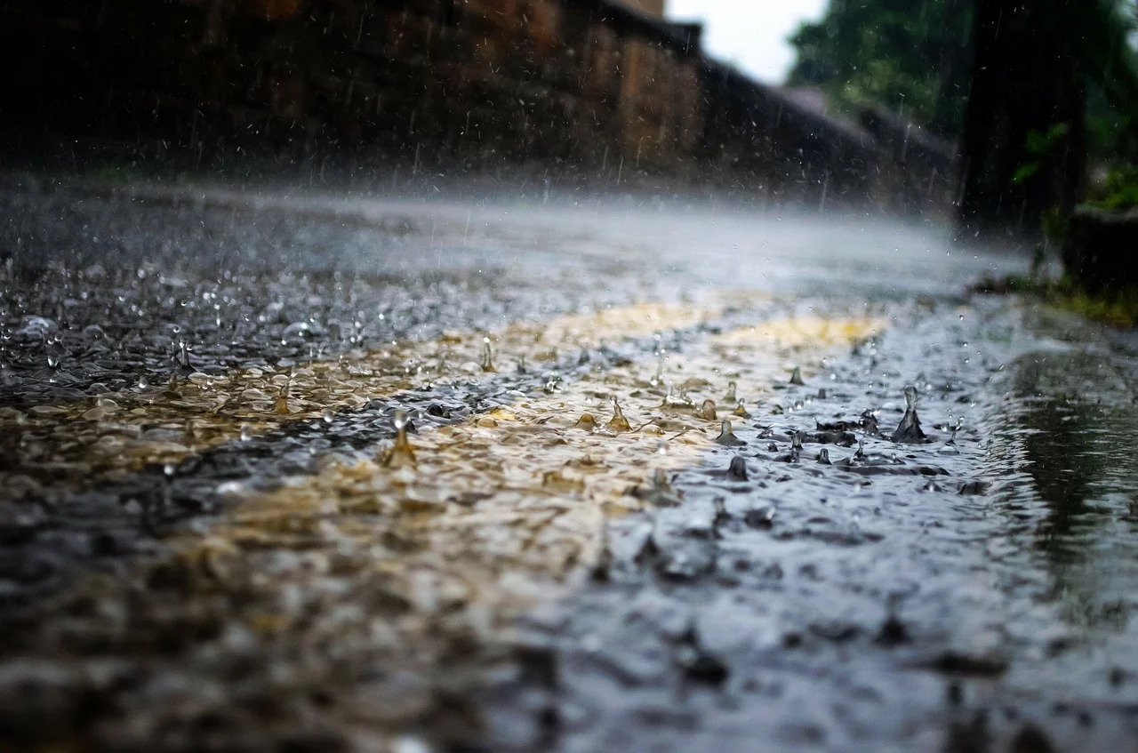 BMKG Sebut Musim Hujan Tahun Ini Lebih Besar Dibanding 2019
