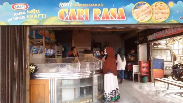Yuk, Nikmati Hidangan Kue di 3 Toko Roti Legendaris Ini di Bandung!