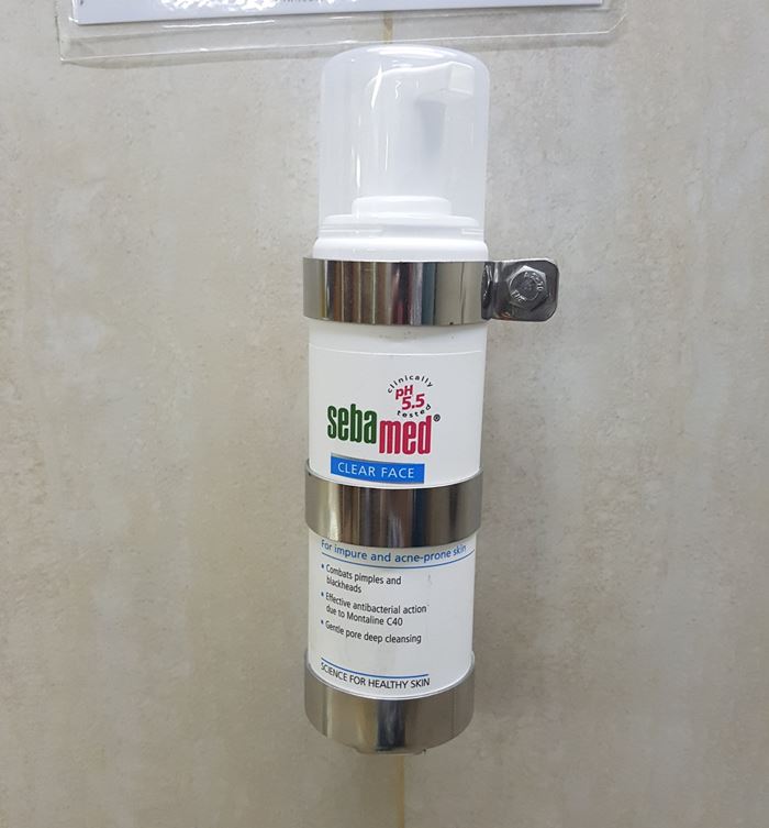 Kampus 'Sultan'! Ada Skin Care di Toilet Unpar Guys