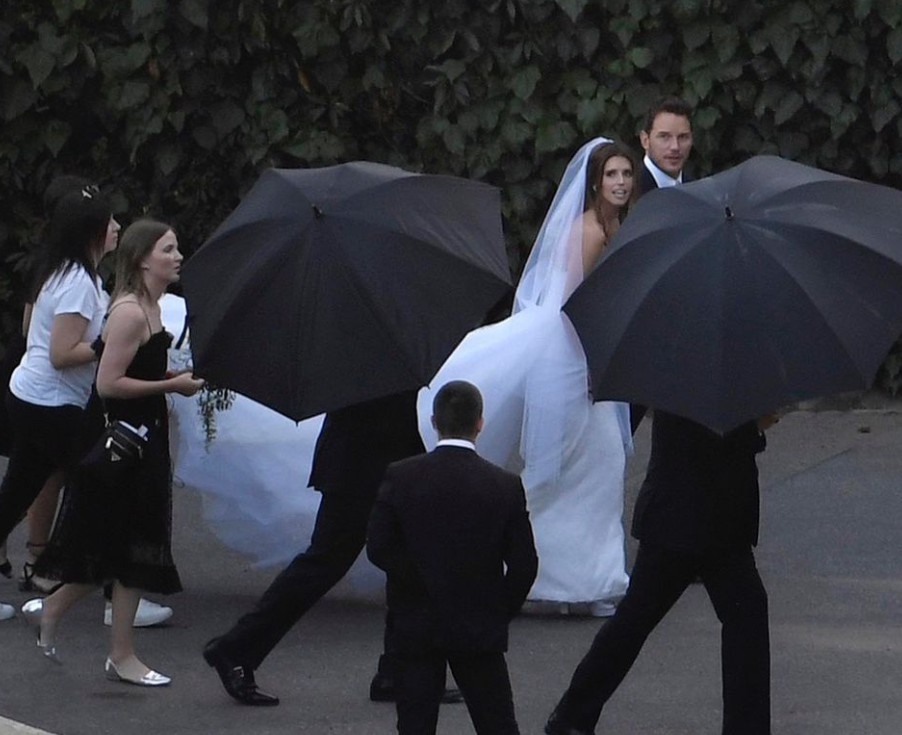 Chris Pratt dan Putri Arnold Schwarzenegger Menikah dengan Pesta Sederhana