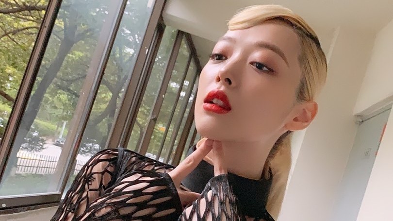 Sulli Tewas Bunuh Diri, Kenapa Komentar Netizen Korea Bisa 'Jahat' Banget?