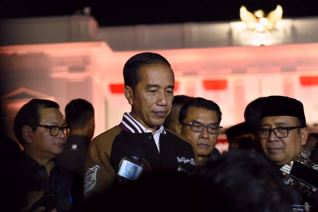 Jokowi Terpingkal Nonton Erick Thohir, Tama, dan Nadiem di Pentas Antikorupsi