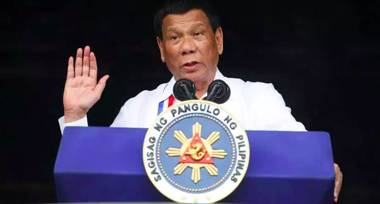 Presiden Duterte akan Mengundurkan Diri Jika Ada Orang yang Membuktikan Berselfie dengan Tuhan