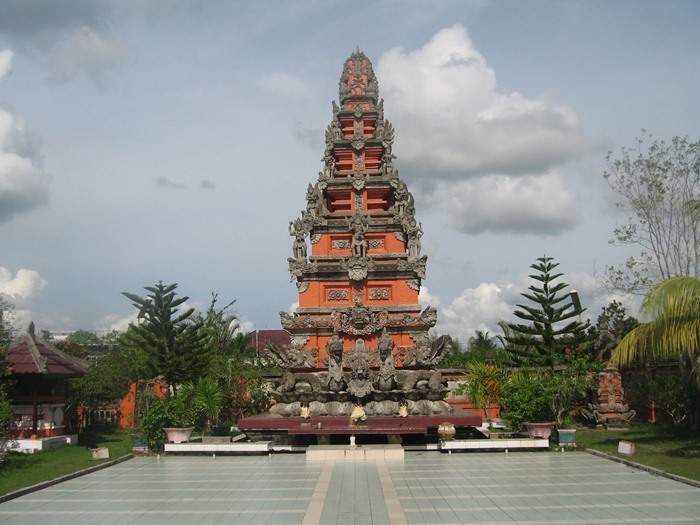 Berkunjung ke Pura Agung Jagatnatha, Pura Terbesar di Kota Denpasar