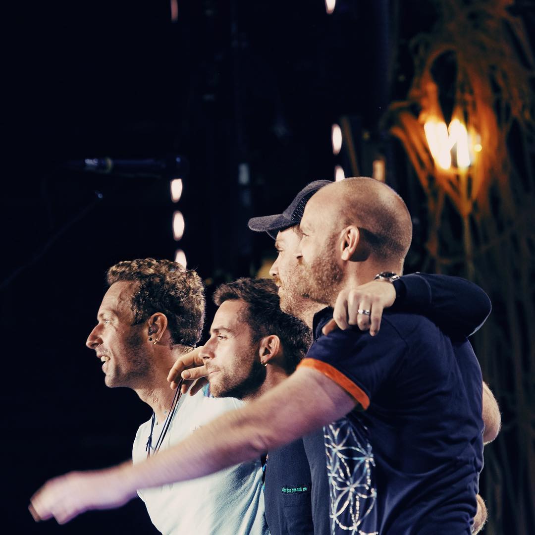 Coldplay Bocorkan Pembuatan Video Klip Lagu Barunya 'Orphans'