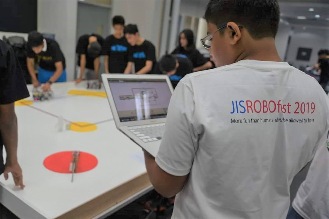 Jakarta Intercultural School Tawarkan Beasiswa Bhinneka Tunggal Ika hingga 2020, Lho!
