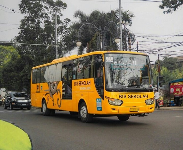 Pemkot Bandung Bakal Alokasikan Bus Sekolah Jadi Antar Jemput PNS, Guys!