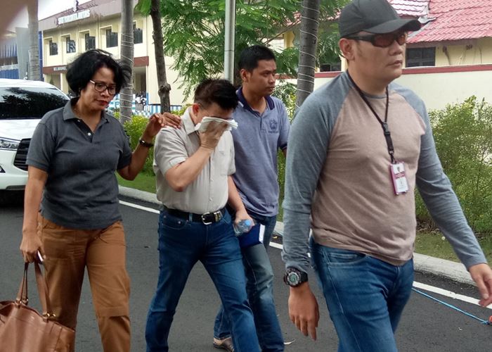 Polisi Bakal Periksa Kejiwaan Pendeta Cabuli Jemaat di Surabaya