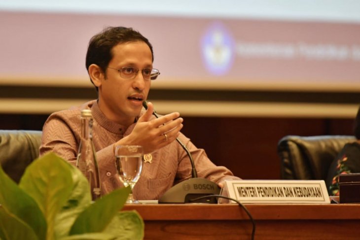 Nadiem Dukung Kebijakan Pemda Liburkan Sekolah