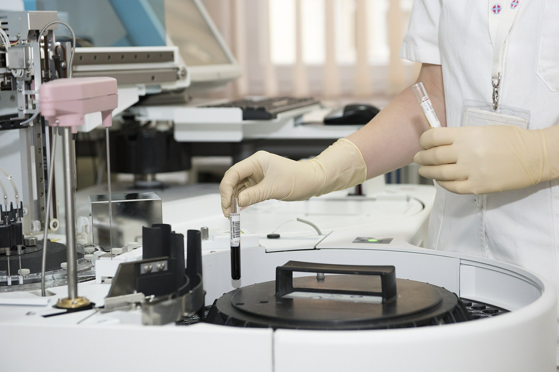 Kemenkes Kini Punya 12 Laboratorium Buat Cek Corona Gratis, Apa Syarat Bisa Tes?
