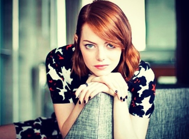 Emma Stone Tunda Pernikahan Akibat Corona