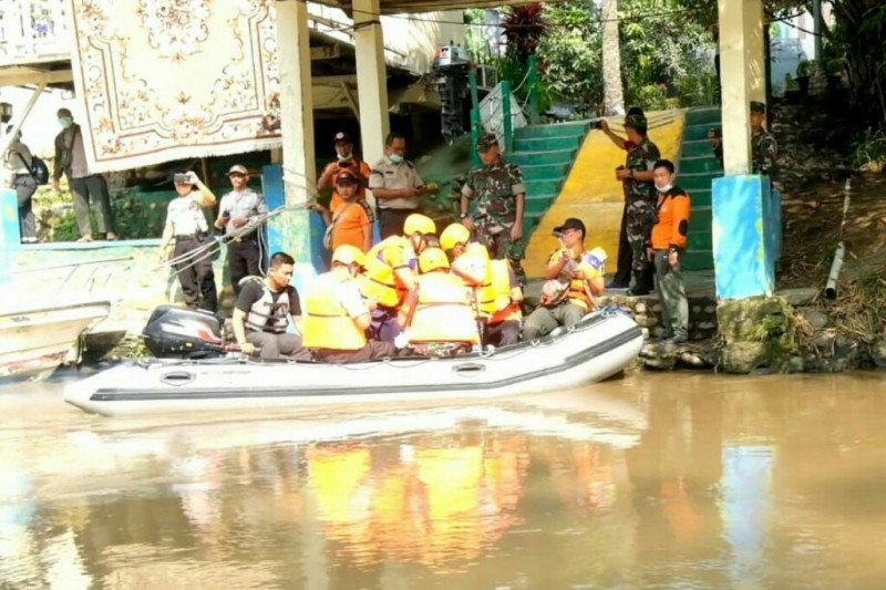 Sosialisasi Pencegahan Penyebaran Virus Corona di Sepanjang Aliran Sungai Deli