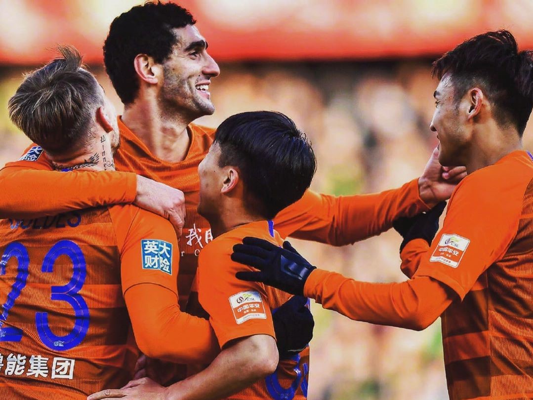 Pemain Liga Super China Pertama Terpapar Corona: Marouane Fellaini