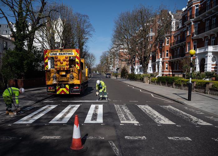Berkat Corona, Zebra Cross di Abbey Road Bisa Dicat Ulang 