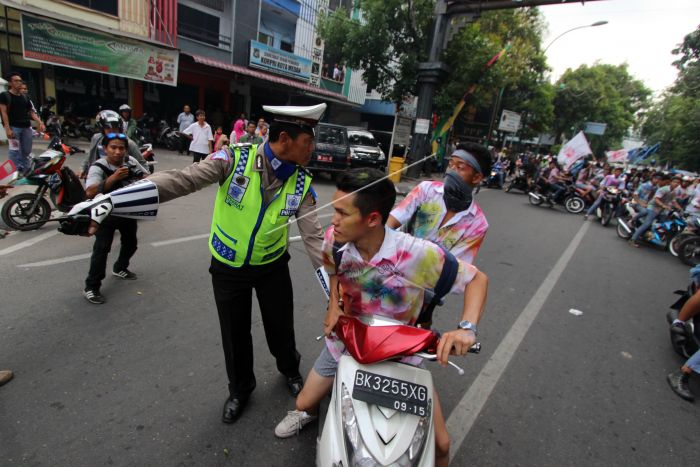 Asyik Konvoi Saat Pandemi COVID-19, Polisi Amankan Puluhan Pelajar