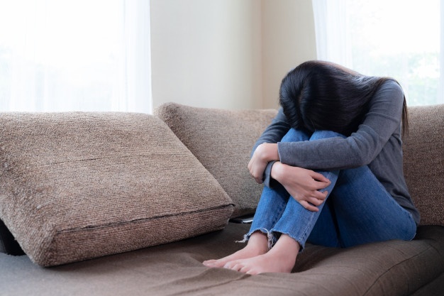 7 Cara Mengatasi Rasa Kesepian Saat Physical Distancing
