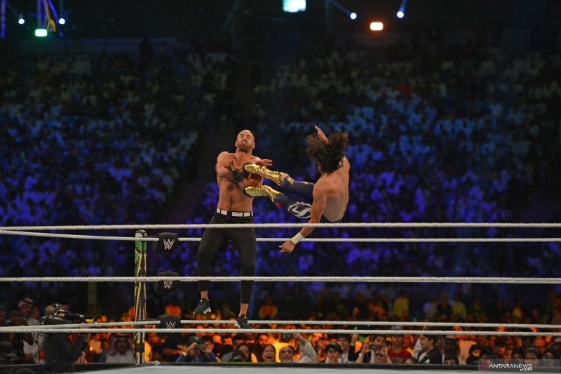 Meski Hadapi Pandemi Corona, WWE Akan Tetap Siaran Langsung