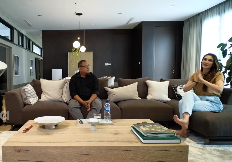 Ngevlog Bareng Luna, Pernyataan drh Indro Cahyono soal Corona Picu Kontroversi