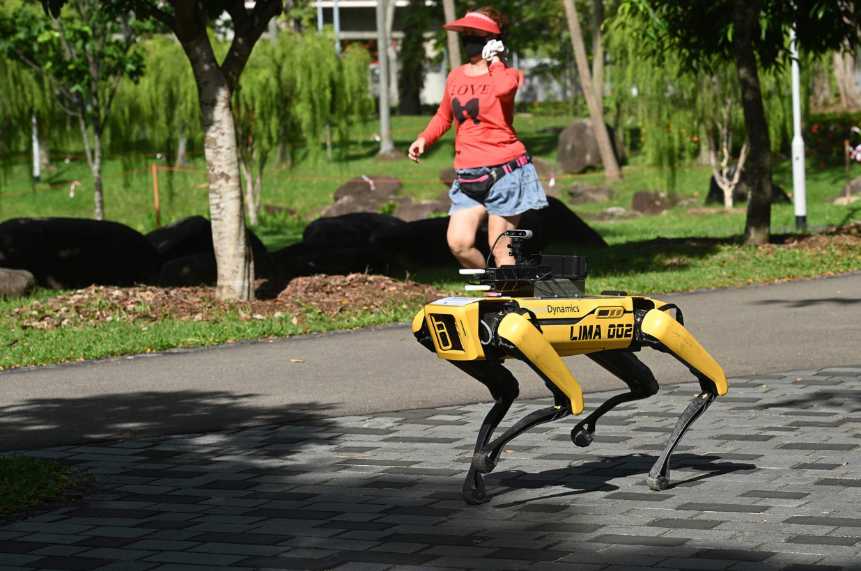 Tegakkan Social Distancing, Singapura Kerahkan Robot Anjing