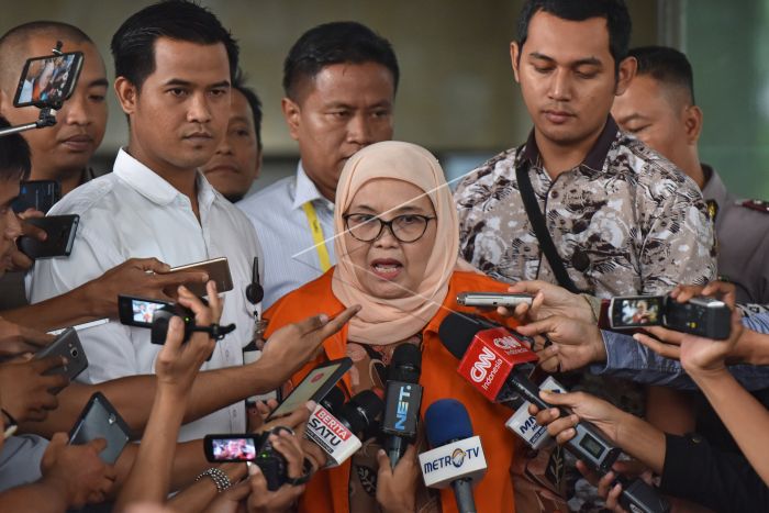 Rekam Jejak Siti Fadilah Supari, Menjabat Dosen hingga Menkes