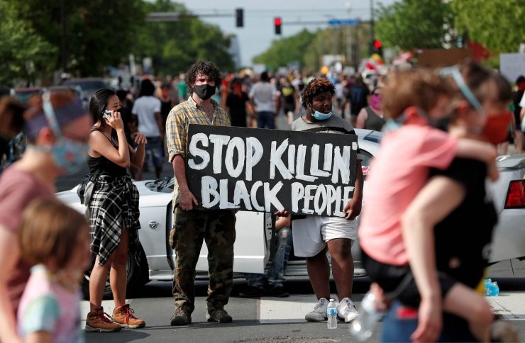Kerusuhan di AS: Kematian George Floyd dan Masalah Rasisme