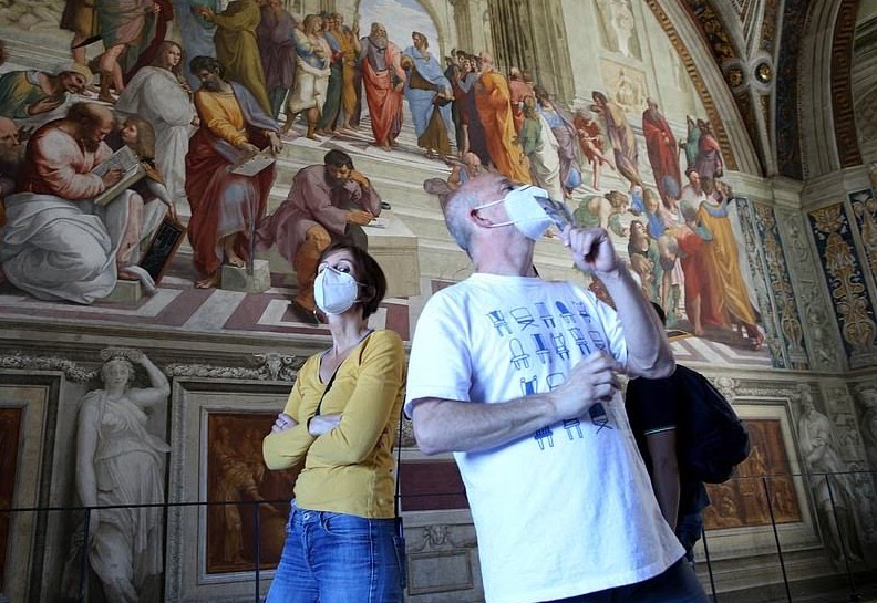 Hampir 3 Bulan Tutup, Museum Vatikan Kembali Dibuka Guys!