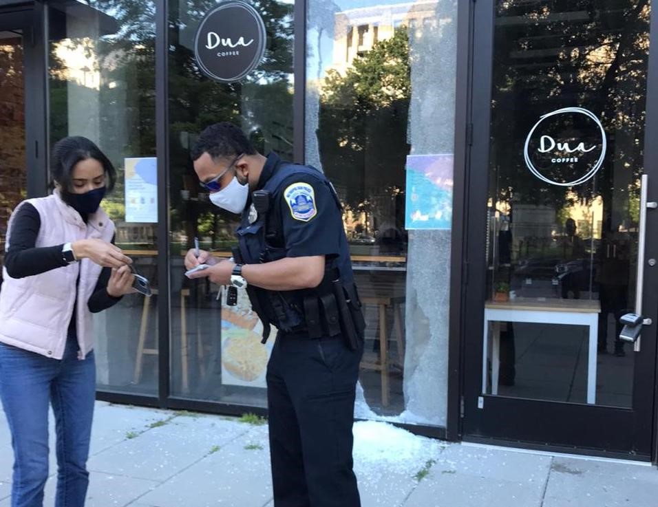Kedai Kopi 'Dua Coffee' di AS Milik Kakak Raisa Dirusak Demonstran