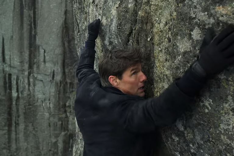 Keren! Tom Cruise Lakukan Adegan Bahaya di 'Mission Impossible 7' 