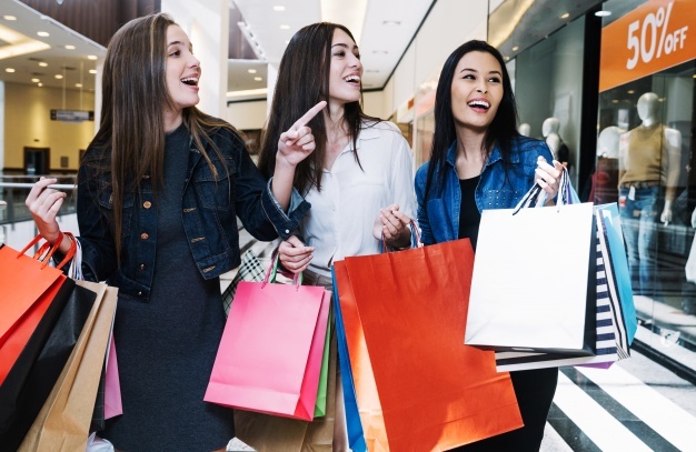 1591321204-shopaholic2.jpg