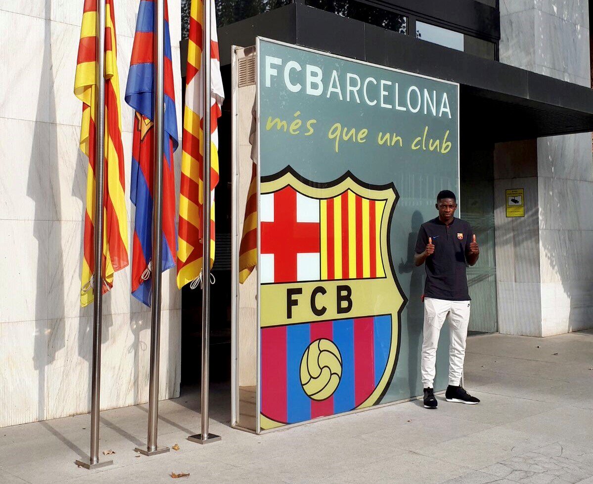 Setelah Pemain, Kini Giliran Staf FC Barcelona Potong Gaji
