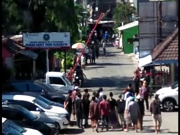 Nekat Bawa Jenazah COVID-19, 4 Orang di Surabaya Ditetapkan Tersangka