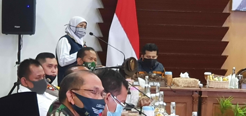 Puncaki Kasus COVID-19 di Jatim, Khofifah: Attack Rate Surabaya Tinggi Tapi Tracingnya Rendah