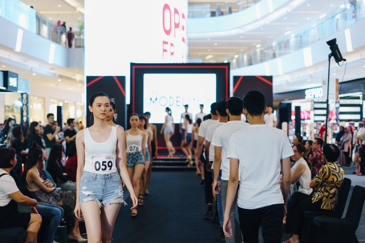 Pandemi COVID-19, Jakarta Fashion Week Audisi Model Secara Semi-Virtual