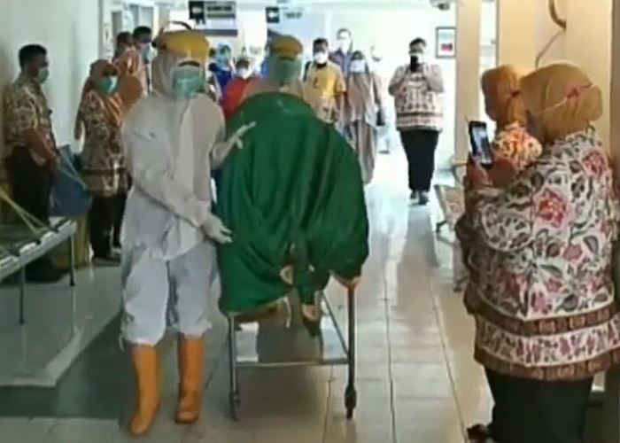 Sempat Opname, Perawat RSI Ahmad Yani Surabaya Meninggal Dunia Akibat COVID-19 