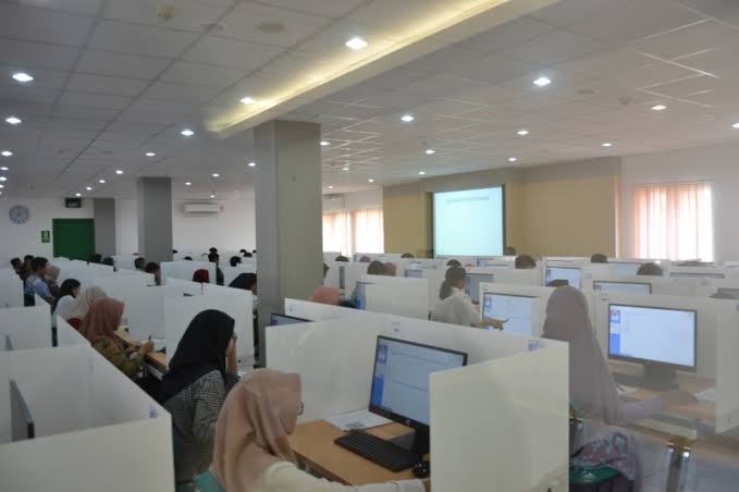 Wajib Bawa Hasil Rapid Test, Ini Solusi Pemkot Surabaya bagi Peserta UTBK yang Kurang Mampu
