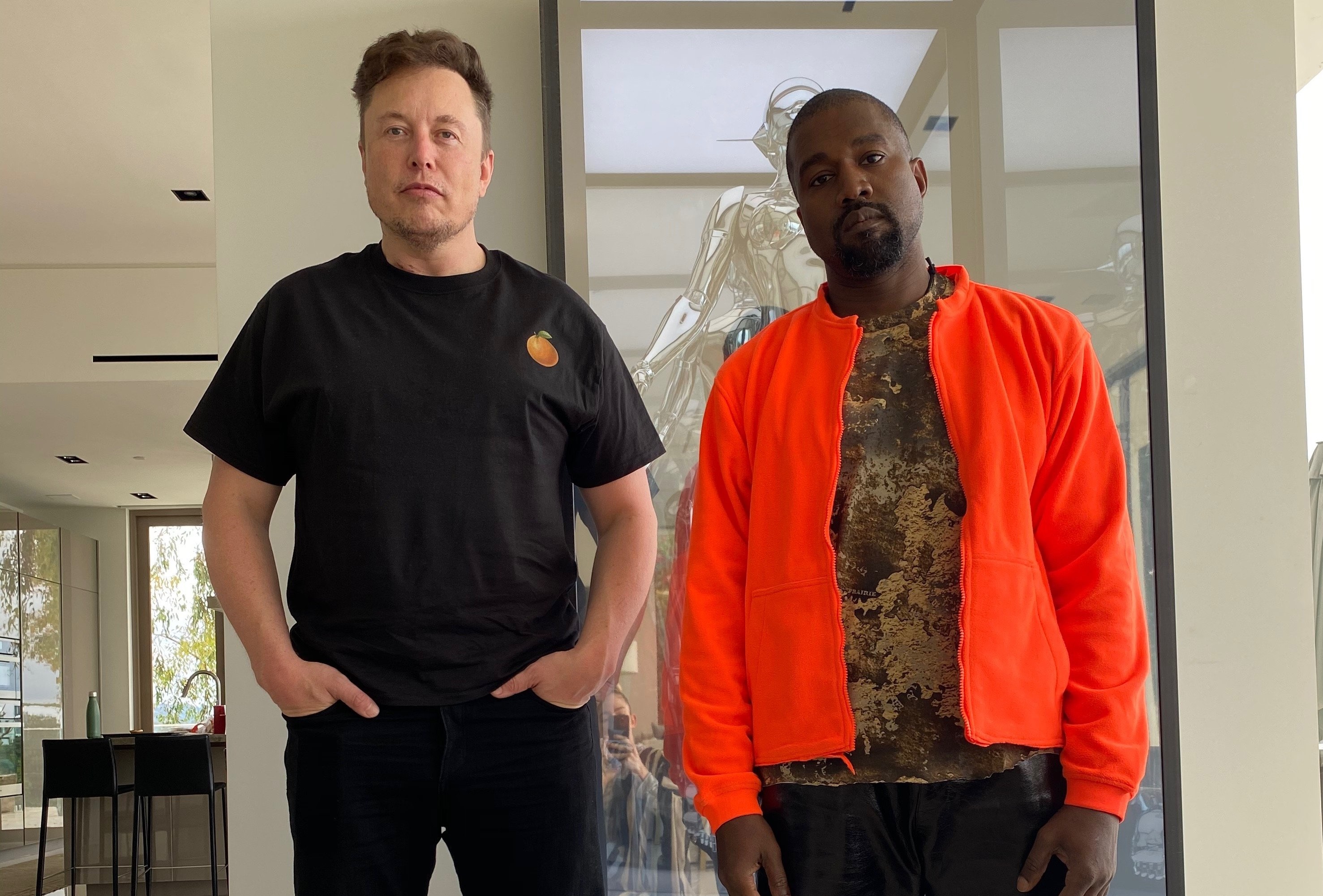 1593929000-Kanye-West-dan-Elon-Musk.jpg