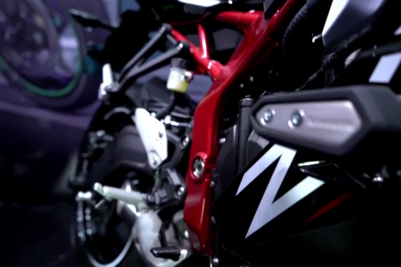 1594387160-kawasaki-ninja.png