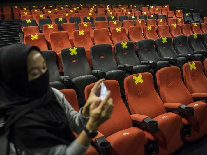 Kembali Beroperasi, Ini Keunikan Pembukaan Bioskop di Tengah Pandemi