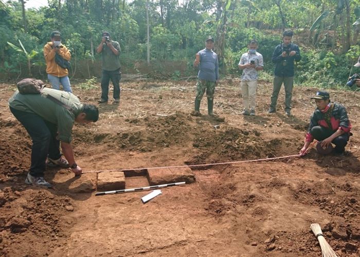 Situs Purbakala Ditemukan di Malang, Diduga Era Mataram Kuno Abad IX 