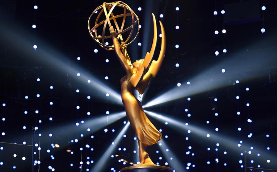 Emmy Award 2020 Bakal Digelar Virtual, Artis Boleh Pakai 'Piyama'
