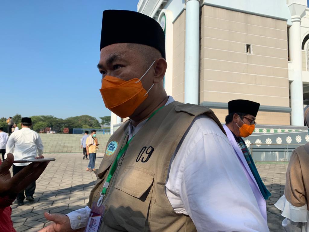 Ikuti Protokol Kesehatan, Penyembelihan Hewan Kurban di Masjid Al-Akbar Surabaya Terapkan Physical Distancing